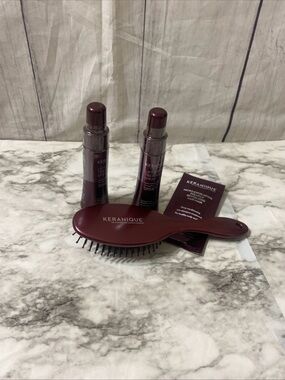 Keranique Travel lift & repair treatment, Follicle mask, & brush set